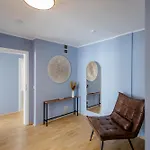 Lumen Homes - Altstadt-residenz, Direkt Im Zentrum, Geraeumiges Mit 5 Zimmern, Kueche דירה