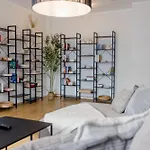 Lumen Homes - Altstadt-residenz, Direkt Im Zentrum, Geraeumiges Mit 5 Zimmern, Kueche דירה *