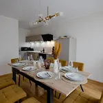Lumen Homes - Altstadt-residenz, Direkt Im Zentrum, Geraeumiges Mit 5 Zimmern, Kueche דירה מינכן
