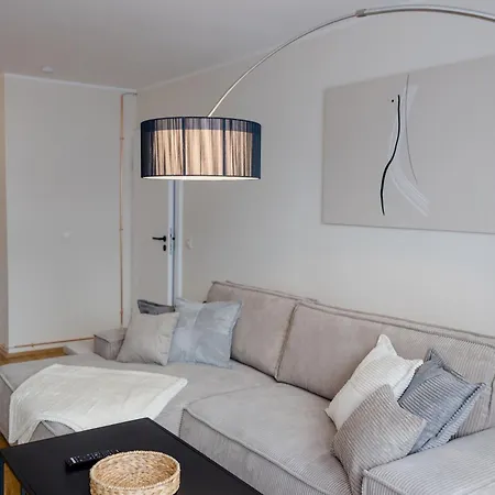 Lumen Homes - Altstadt-residenz, Direkt Im Zentrum, Geraeumiges Mit 5 Zimmern, Kueche דירה מינכן
