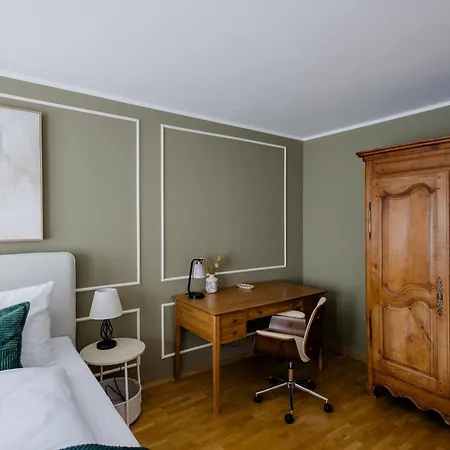 Lägenhet Lumen Homes - Altstadt-residenz, Direkt Im Zentrum, Geraeumiges Mit 5 Zimmern, Kueche