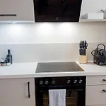 Lumen Homes - Altstadt-residenz, Direkt Im Zentrum, Geräumiges Mit 5 Zimmern, Küche Apartment München