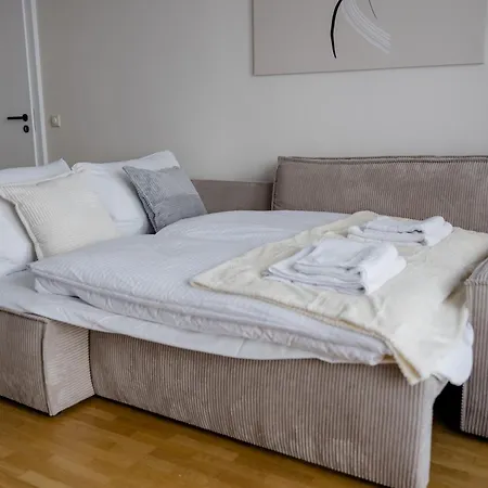 Apartment Lumen Homes - Altstadt-residenz, Direkt Im Zentrum, Geraeumiges Mit 5 Zimmern, Kueche Munich