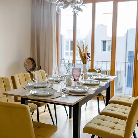 Apartment Lumen Homes - Altstadt-residenz, Direkt Im Zentrum, Geraeumiges Mit 5 Zimmern, Kueche Munich