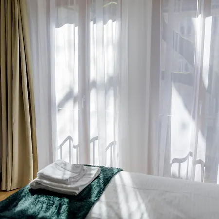 Lumen Homes - Altstadt-residenz, Direkt Im Zentrum, Geraeumiges Mit 5 Zimmern, Kueche Apartment Munich