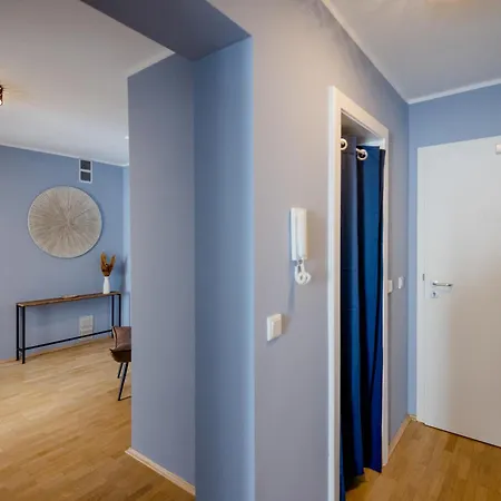 Lumen Homes - Altstadt-residenz, Direkt Im Zentrum, Geraeumiges Mit 5 Zimmern, Kueche